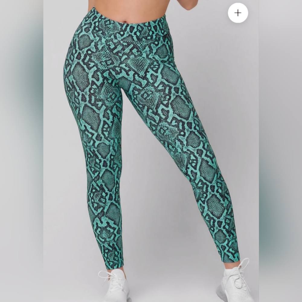 Lici Fit Boa Leggings